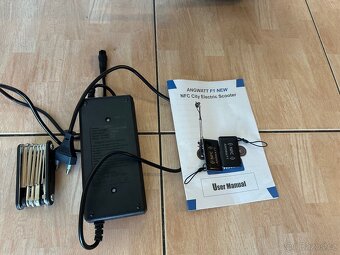 Elektrokoloběžka ANGWAT F1 - 10