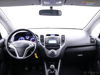 Hyundai ix20 1,6 CRDi 94kW Trikolor CZ (2013) - 10