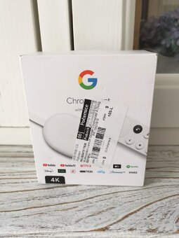 Google Chromecast s Google TV, model 4K rozlišení.  - 10