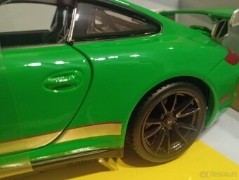 1:18 BUGATTI DIVO, PORSCHE 911 GT3 RS 4.0, Bburago - 10