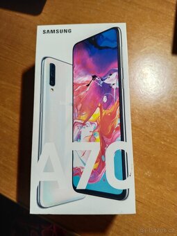 Prodám Samsung Galaxy A70 - 10