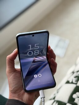 Motorola Razr 60 collections Crystals by Swarovski 8GB/256GB - 10