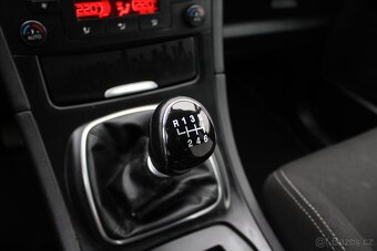 Ford S-MAX 2.0TDCi 103kW TITANIUM SERV KN (2013) - 10