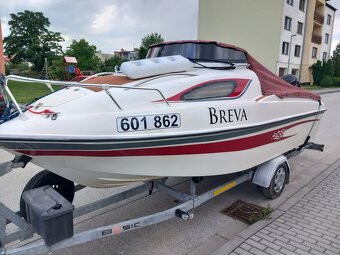 Prodám kajutovou motorovou lod - 10