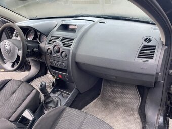 RENAULT MEGANE KOMBI 1.6i 16V 83KW LPG-PLYN ČR - 10