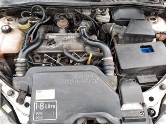 Prodám Ford focus 1.8 tddi - 10