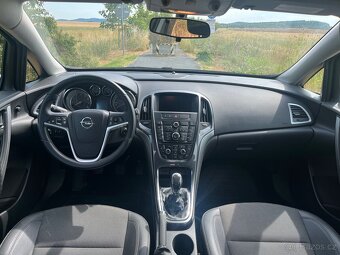 Opel Astra - 10