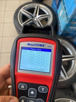 Prodám alu disky Mercedes Benz Amg GT63 20" + pneu Michelin - 10
