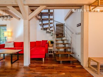 POUZE U NÁS Výjimečný rodinný dům, pozemek 973 m2, Makov - 10