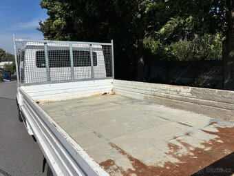 Třístranný sklápěč, valník VW Crafter 2.0TDI, koupeno v ČR - 10