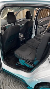 Ford S-MAX 2.0 Ecoblue 147KW 4x4 7  míst - 10