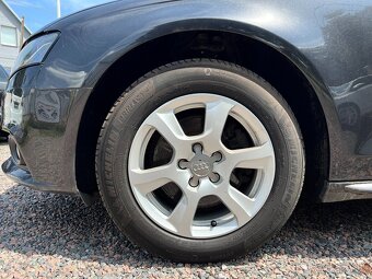 Audi A4 2.0 TDI Xenon,LED,Servis Audi,Stav - 10