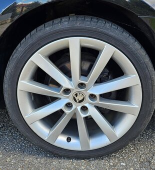Škoda Octavia 3 1.4 tsi facelift, FULL LED, 1.maj, záruka - 10