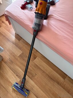 Tyčový vysavač Dyson V12 detect slim absolute - 10