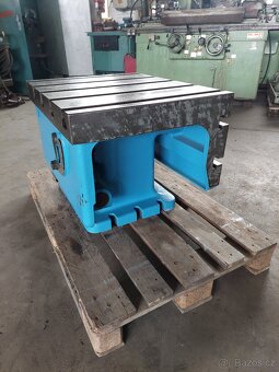 Upínací litinové úhelníky, upínací desky, kostky - 10