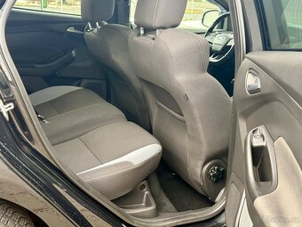 FORD FOCUS ST 250 KOMBI 184 kW - 10