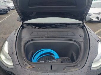 🔋 Tesla Model Y Long Range RWD (2024) - 10