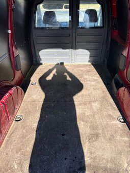 volkswagen caddy 2.0 CNG.2012.159.000km - 10