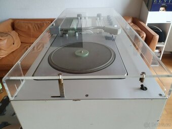 Kompaktní systém Braun Audio 1 s reproduktorem L60 - 10