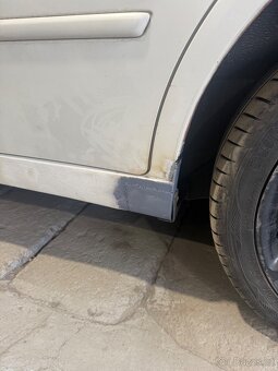 LEXUS IS200 114KW - 10