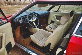 1975 Ferrari 308 gt4 Dino - 10