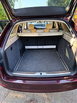 Skoda Superb combi 2.0 TDI 125kw - 10