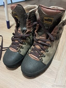 Turistické pohory Meindl vel.41-42 kožené, šíře H - 10