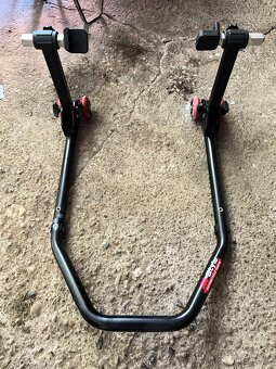 Yamaha XJ6 N (2012) - 10