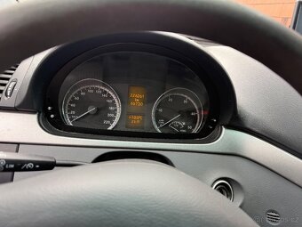 Mercedes Vito 2.2 110kw 2010 8 mist - 10