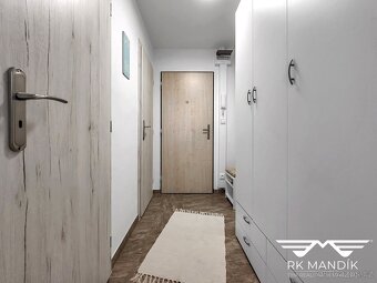 Pronájem bytu 1+kk, 29 m2 - Praha - Modřany, ev.č. 663 - 10