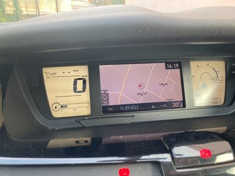 Citroen C4 Grand Picasso - 10