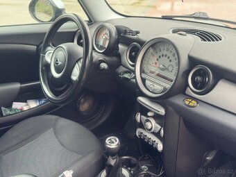 Mini Cooper Clubman - 10