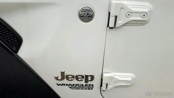 JEEP WRANGLER UNLIMITED 2.2 CRDi / 147 kW SPORT - 10