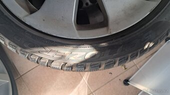 ALU kola s pneu 225/45 R17 runflat . Bmw - 10