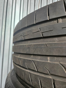 225/45R18 95Y XL Maxxis - 10