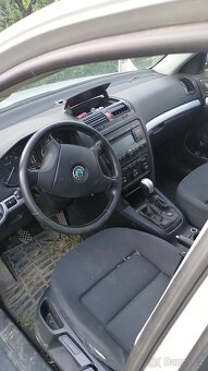 Škoda Octavia 2 4x4 combi - 10