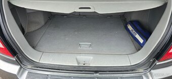 Kia Sorento 2.5CRDI 103kw rok-2005 - 10