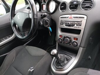 Peugeot 308, 1,6HDi, 82kW, navigace, TZ, čidla přední+zadní - 10