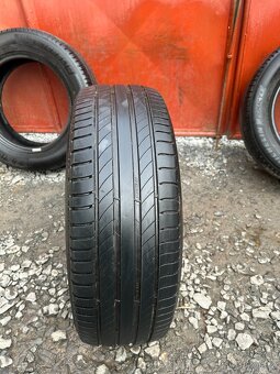 Prodám gumy 205/60/16 Michelin - 10