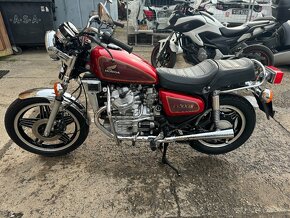 Honda CX500c - 10