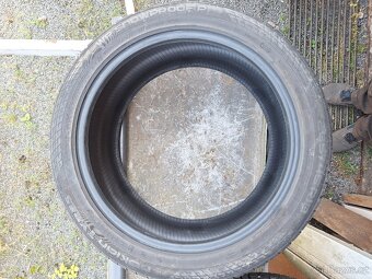 Zimni pneu 235/45 r18 - 10