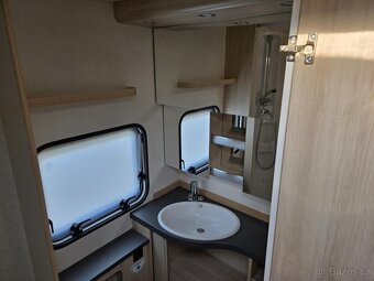 Prodám karavan hobby de luxe edition 545 KMF - 10