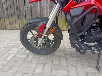 Motocykl ZONGSHEN (YUKI), typ ZS125FIPRO - 10