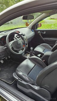 Renault Megane RS Trophy - 10