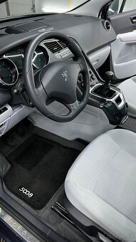 Peugeot 5008 1,6 HDI 82 kW rv. 2011 - 10