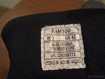 Prodám retro krosnu,nosítko pro dítě,turistické boty - 10