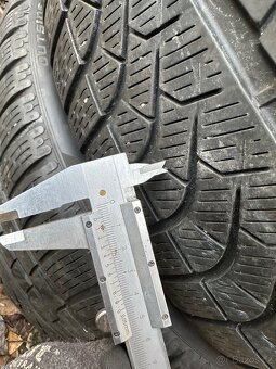 Zimní pneumatiky Pirelli  245/45 r20 a 285/40 r20 sada 4ks - 10