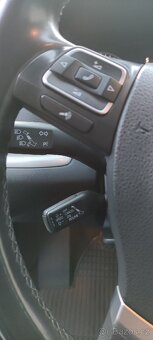 Volkswagen Sharan 4motion bixenony kůže navi - 10