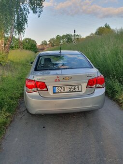 Chevrolet Cruze 1.8 benzín r.v.2009 Naj.162 350Km - 10