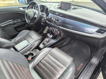 Giulietta 2.0JTDm 125kw automat TURISMO - 10